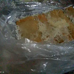 【Kado Hari Raya Kekinian】4K Digital Kamera Gaya Retro 68MP Portable CCD Retro Kamera Digital Vintage 2.4 inch 8X Zoom Compact Small Camera 180 Flip Screen Video Camcorder for Teens Adult Beginner【Gift stickers】Hadiah Lebaran Layar Foto V380 Smart