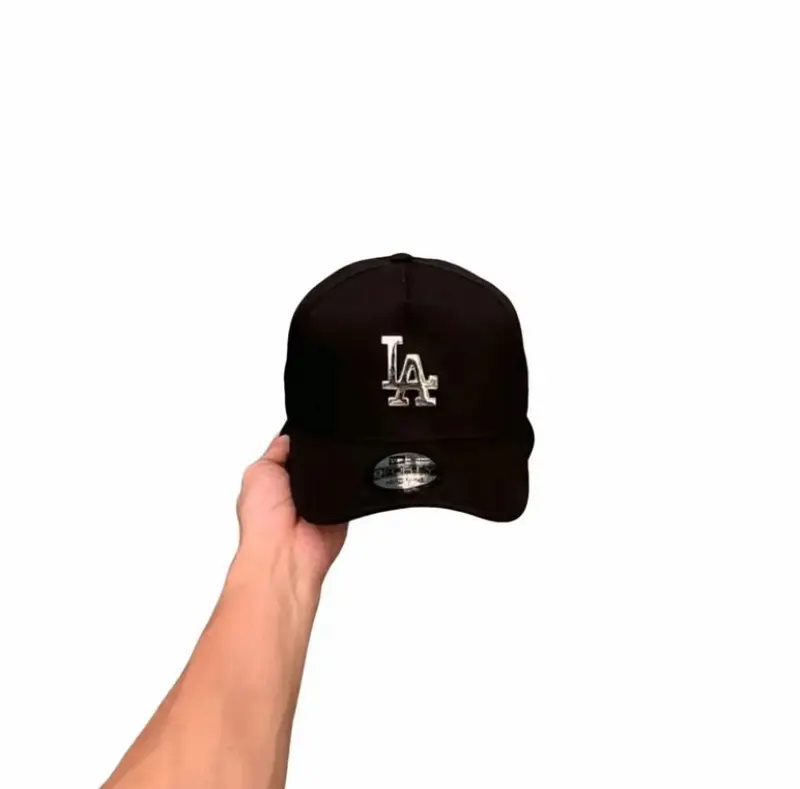 Topi import premium Logo La GOLD Besi Pria 0