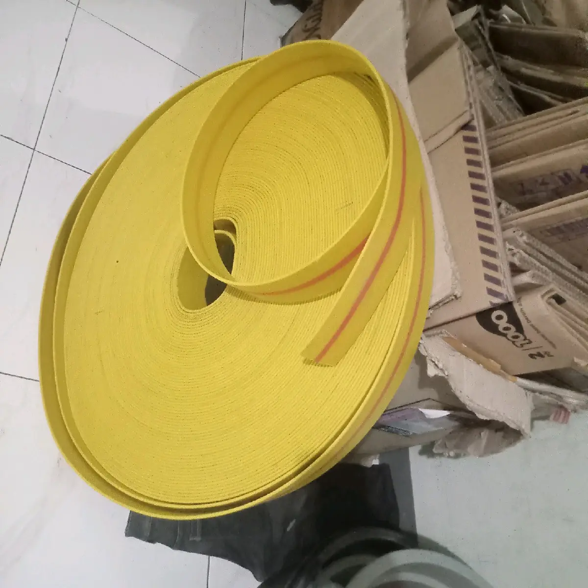 Ban mesin diesel 3"x4ply kuning tebal 5mm