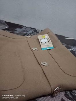 Product Review of Yellowface Viona Skirt Bahan Semi Woll Premium / Rok Wanita Korean Style / Rok Span / Rok Kerja / Rok Santai Polos Kancing Tengah / Rok Model Midi dan Panjang from e**y 1