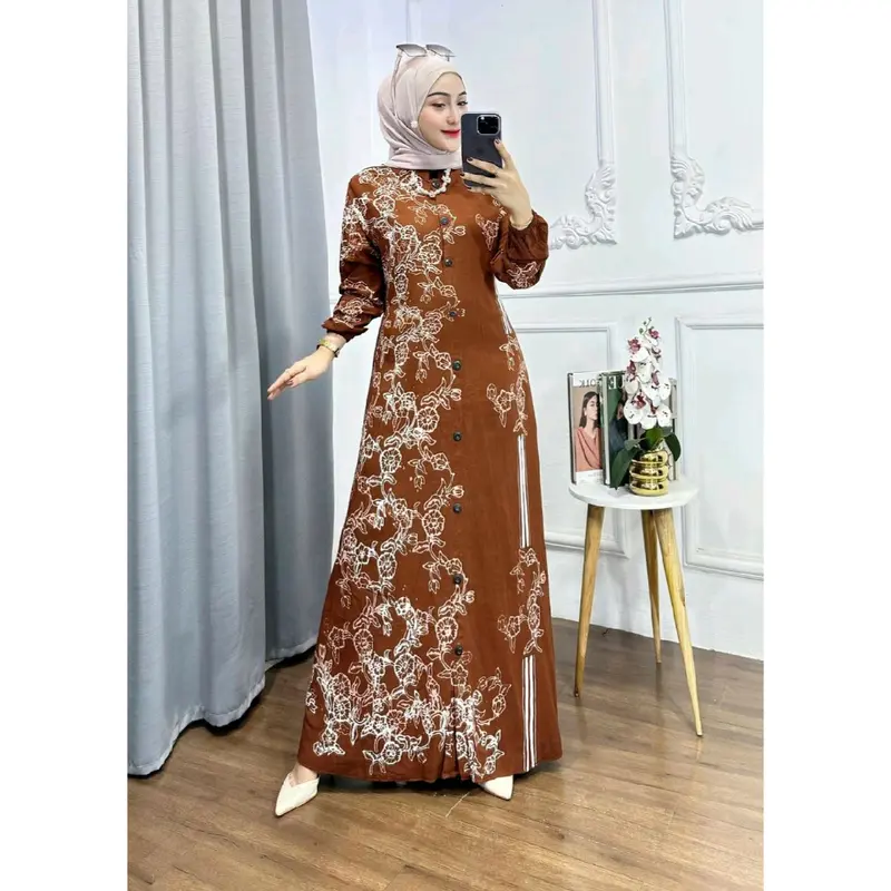 gamis cap rayon bahan adem dan lembut,pas dicuaca yang sangat panas saat ini,cuss dico bunddd hihi Kancing Muslim Panjang Nyaman Samping 7