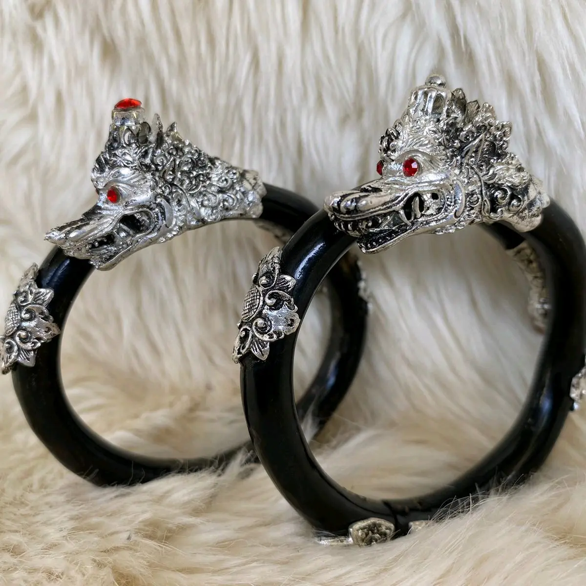 gelang akar Bahar tunggal/taliarus asli hitam ornamen naga bahan Titanium di lapis perak