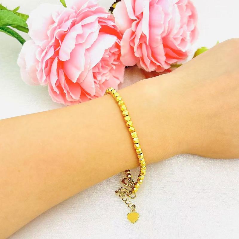 Product Introduction of Starry Sky Lucky Pearl Bracelet, Shining Starry Sky, Light Luxury and Exquisite, Preferred Jewelry for Lovers, Friends and Family, Non fading Titanium Steel Bracelet 16