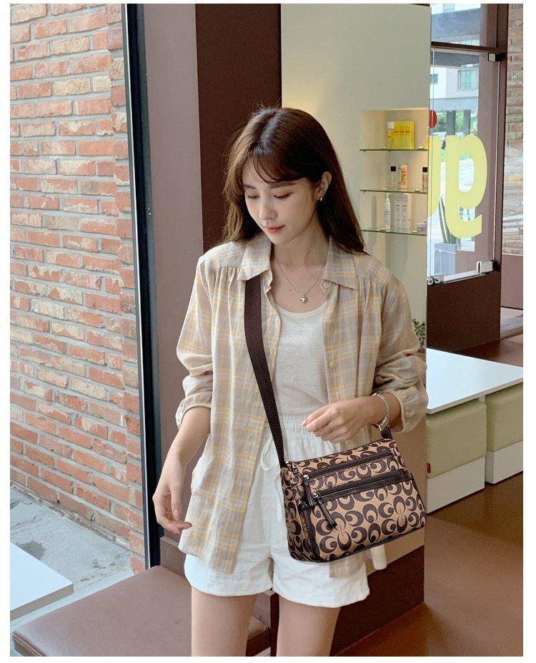 Product Introduction of Túi Đeo Vai Nữ, Sức Chứa Lớn, Nhiều Lớp, Túi Đeo Chéo, Thời Trang, In Hình Xu Hướng, Ví Đựng Tiền Xu, Thích Hợp Cho Nữ 1