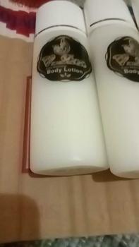 Product Review of body lotion malam vskin kemasan lama from N**t 1