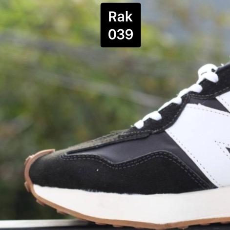 Sepatu sneakers pria dan wanita 327 kode rak no.039 0