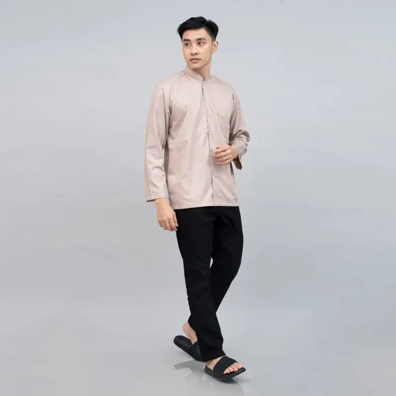 Kemeja Pria Lengan Panjang Saku Samping Kanan Kiri Warna Coksu 0
