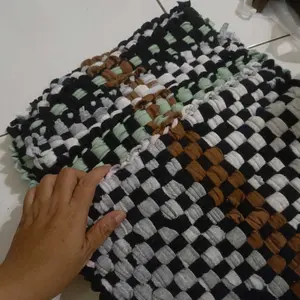 KESET ANYAM ISI 5PCS HOMEMADE TEBAL ukuran 55x35 Kain Karpet Perca