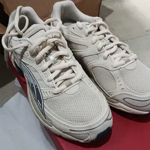 PUMA Sepatu Sneaker C25K Unisex Alpine Snow-Silver