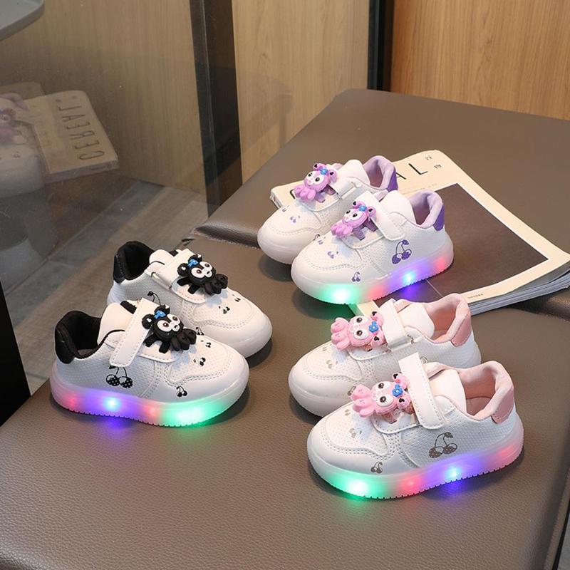 Product Introduction of Children&#039;s shoes spring and autumn sports shoes leather breathable flashing shoes children&#039;s shoes 0