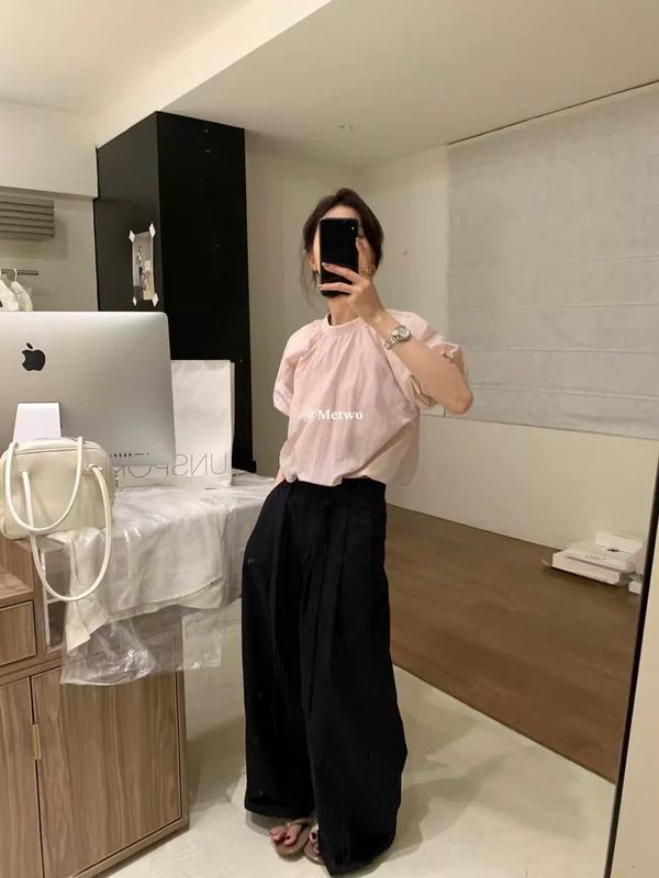 Áo kiểu dáng bồng cổ chun Miho House | BigBuy360 - bigbuy360.vn