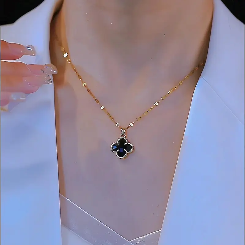 Vòng Cổ Cỏ Bốn Lá Cổ Điển Hai Mặt, Chất Liệu Thép Titan Mới, Thanh Lịch Và Thời Trang, Giá Cả Phải Chăng, Dễ Phối Đồ, Màu Đen, Thiết Kế Ba Chiều Women Dây Chuyền 2
