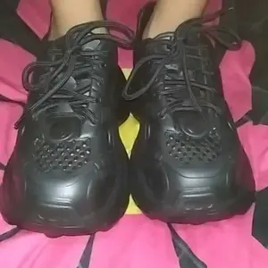 Irsoe Sepatu Anak Unisex Terbaru Bahan Karet Ringan Empuk Anti Slip Tahan Air Pilihan Warna Coklat-Putih