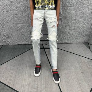 DOANH XÙ CHUYÊN QUẦN 01