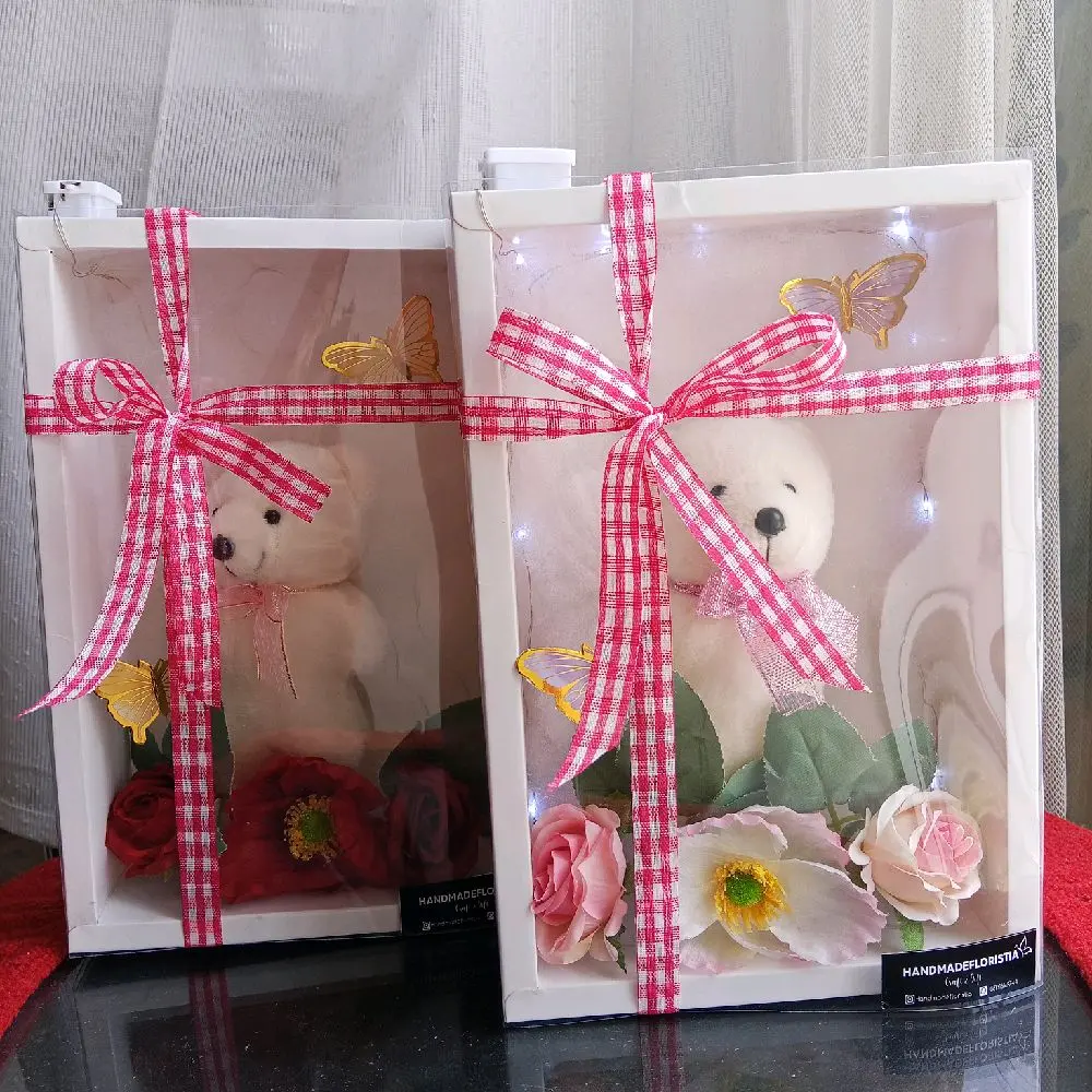 Gift Box Boneka/Gift box lucu/Gift box LED