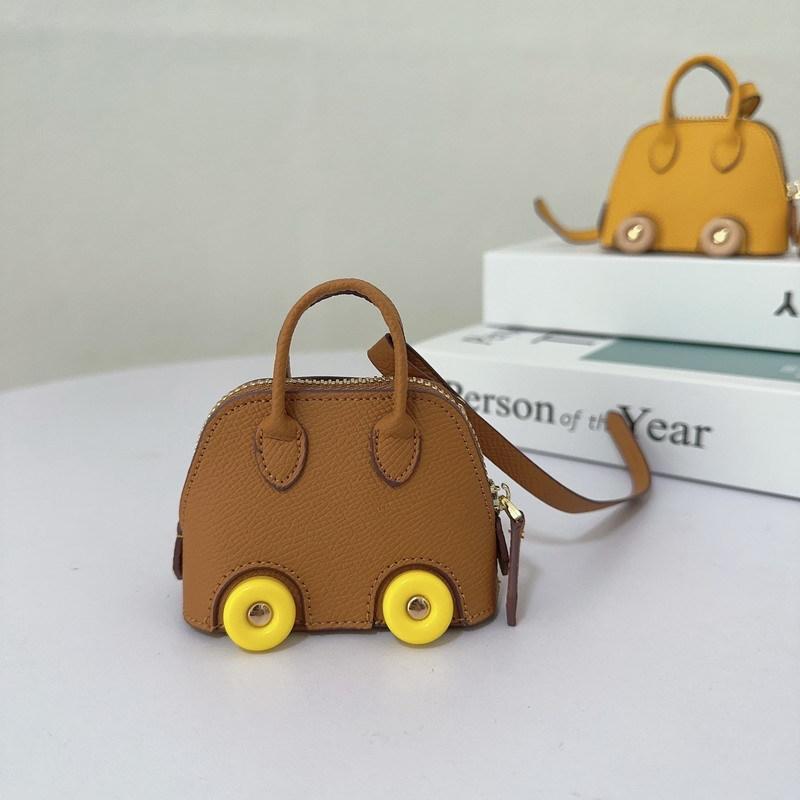 Bag Charm Bolide on Wheels Gantungan Tas Cantik Kekinian Aksesoris Tas