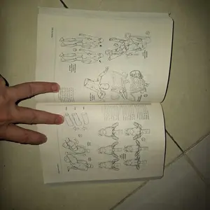 Buku anatomy For Artists Drawing form & Pose by Tom Fox ( English )