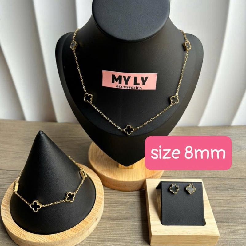 Bộ Set Cỏ Bốn Lá Titan Dây Chuyền 5 Hoa 3 Món: Dây Chuyền Bông Tai và Lắc Tay - Trang Sức