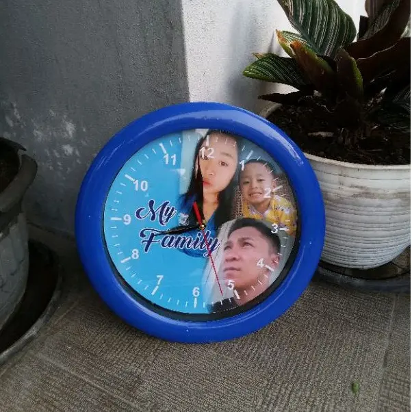 Utari Souvenir Jam Dinding Custom