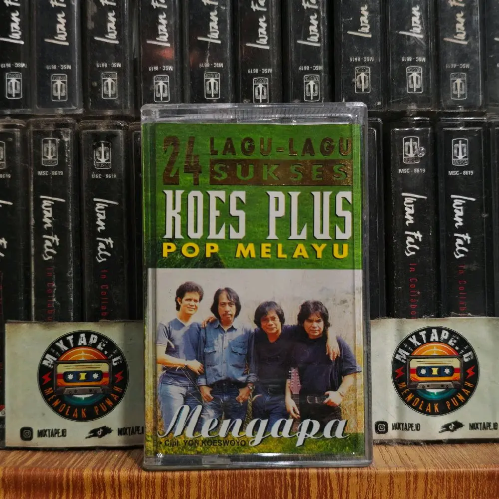 Kaset - Koes Plus - 24 Lagu Lagu Sukses Koes Plus - Pop Melayu - Radio Tape - Kaset Pita - Radio - Pemutar Kaset - Retro - Classic - Cassette - Cassette Tape - Nostalgia - Audio - Music - Musik - Indonesia