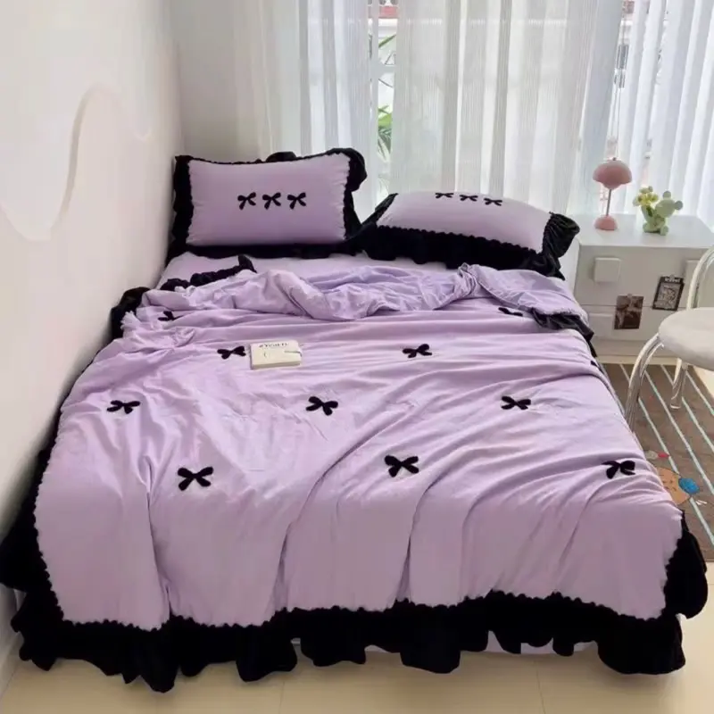 Đũi bèo thêu nơ chăn hè trần bông set 4 món 1 chăn hè đã trần bông 1 ga phủ có bèo xinh ( khách muốn ga chun thì note cho shop ) 2 vỏ gối đầu 4