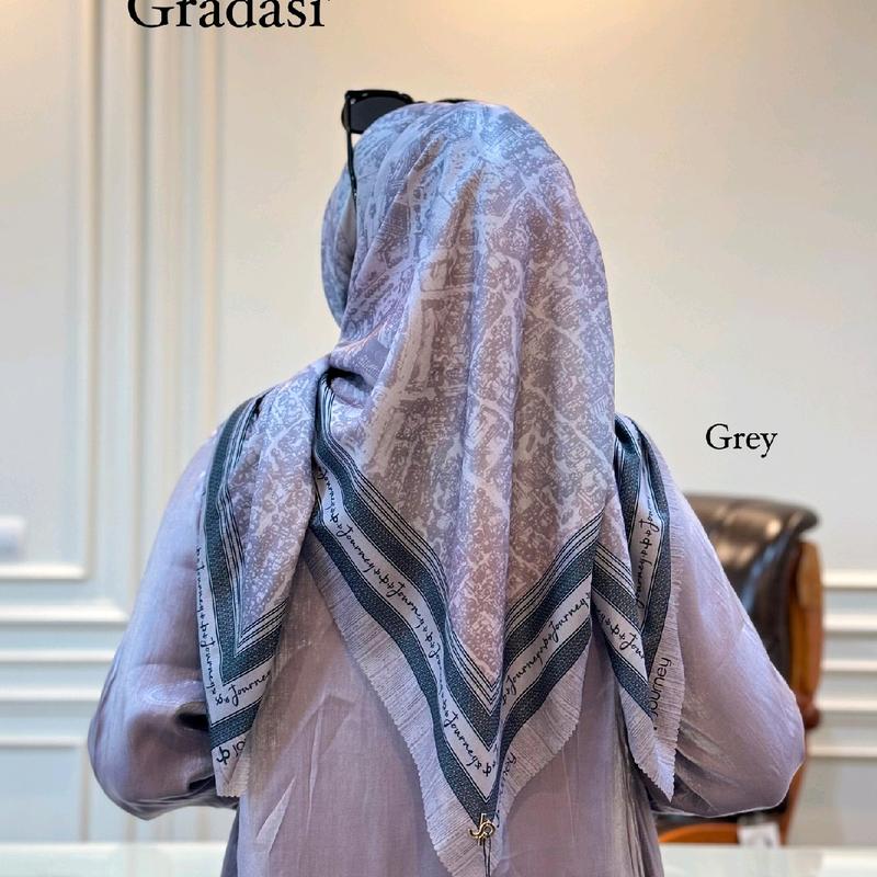 Hijab Segiempat Voal Premium dengan  Motif Gradasi Siap Pakai - Nyaman, Seragam Kerudung Muslim Casual Square 4