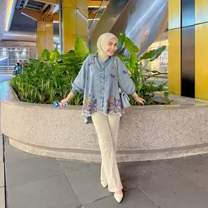 Acha Jeans Motif Flowers Atasan Wanita