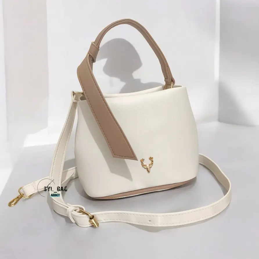 Tas Selempang Wanita EMA Bag Kulit Sintetis Halus by LALASTORE - Multifungsi dan Stylish , Ukuran 21 x 10 x 20 cm