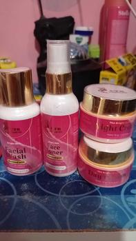 Product Review of PAKET LENGKAP SKINCARE CTR original from D**y 0