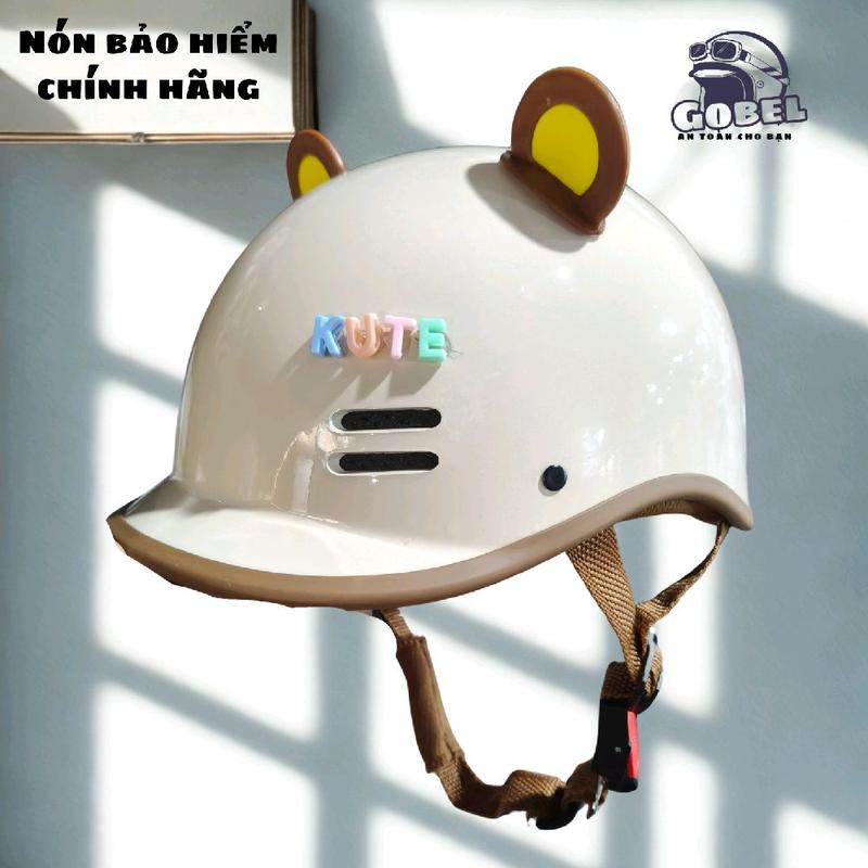 Nón Bảo Hiểm Đạt Chuẩn- CÁ HEO NGƯỜI LỚN freesize 54-58cm tặng kèm charm chữ và tai gấu tự dán