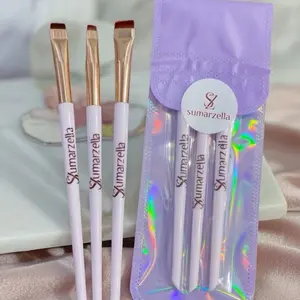 Brush makeup by suzanmakeupartist