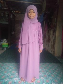 Product Review of Inara Dress Kids Syari Baju Gamis Muslim Cantik Motif Brukat Bunga Anak Perempuan Ceruty Babydol Premium 5-12 Tahun Size L dan XL Panjang dan Tanggung Shakila Set Kerudung Pasmina Lebaran 2025 from R**i 0