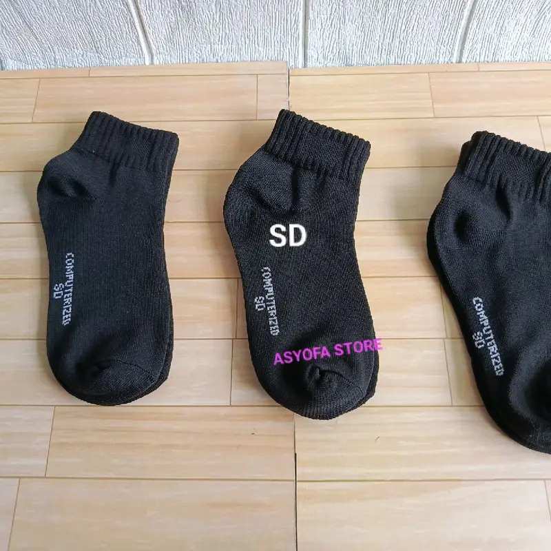 ISI 6 PASANG KAOS KAKI PUTIH TELAPAK HITAM POLOS UKURAN ANAK SD/KAOS KAKI PENDEK COWOK DAN CEWEK UNTUK ANAK SD/KAOS KAKI ANAK SD UKURAN DI ATAS MATA KAKI Fashion 3
