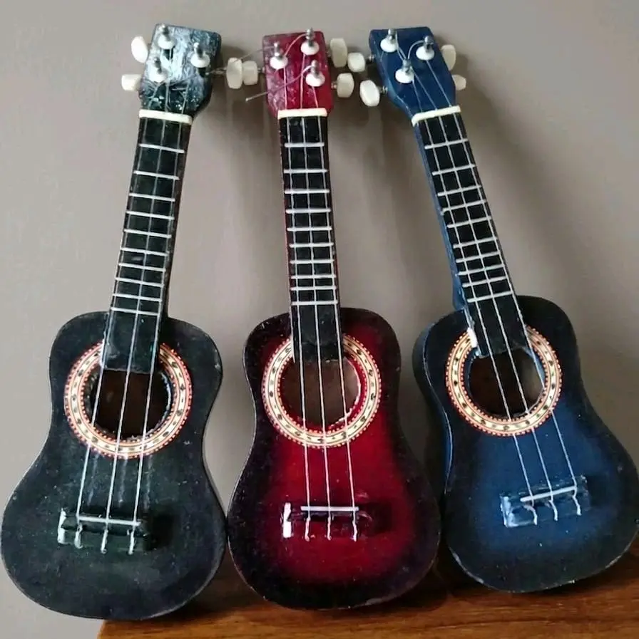 Gitar mainan kayu anak senar tiga puteran asli (Termurah bisa pilih warna ) mainan edukasi musik anak