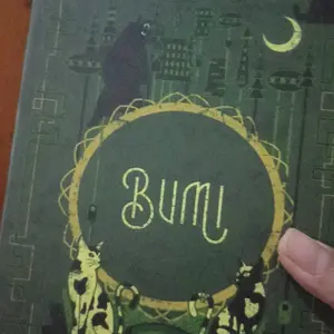 Buku Novel Tere Bebas Pilih Bumi Aldebaran Tanah Para Bandit Bandit Berkelas Hello Bulan Matahari Komet Minor Bintang Selena ILY Pulang Pergi Negeri Para Bedebah Di Ujung Tanduk Janji Hujan Rindu Sendiri Dia Kakaku Tentang Kamu sebelas komet Matahari Hana