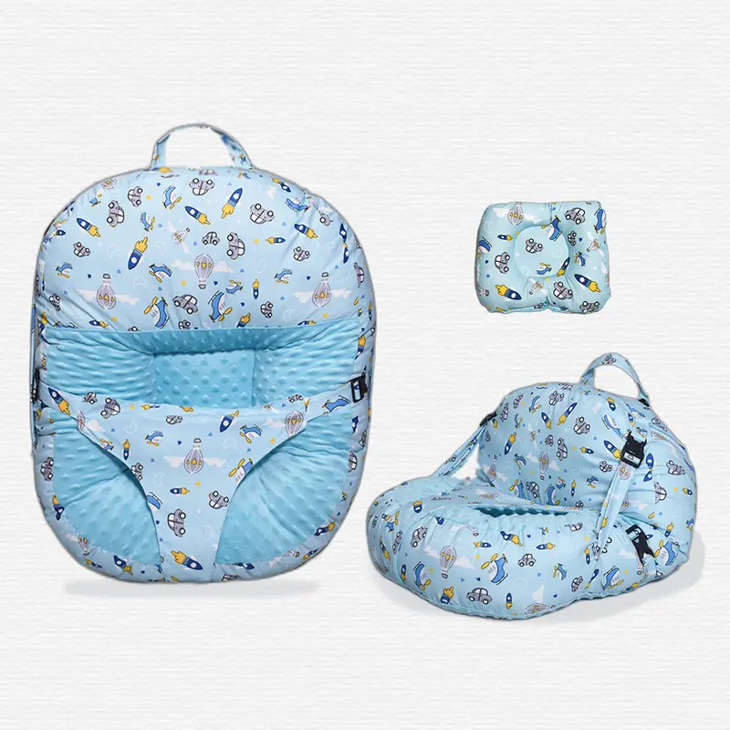 Sofa Bayi DUDUK MINKY DOT SUPER LEMBUT JUMBO Multifungsi Dengan Gesper Pengaman Free Bantal Peyang dan Tas 6