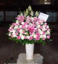 Gambar Table Flower Lily Mawar Rangkaian Bunga Meja Mawar Bunga meja Cantik Bunga Fresh dari Gaby Bella Florist Kota Administrasi Jakarta Selatan 5 Tokopedia