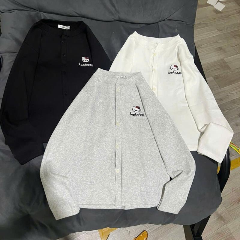 DÁNG NGẮN ÔM Áo thun BABYTEE 5 cúc dáng vừa in hình Hello Kitty MẪU MỚI 2025 cho phong cách thời trang hiện đại