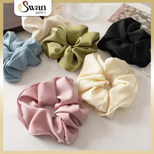 Scrunchie Satin Elastis Shinny Polos Ikat Rambut Kunciran Rambut Korea Aesthetic Hairband