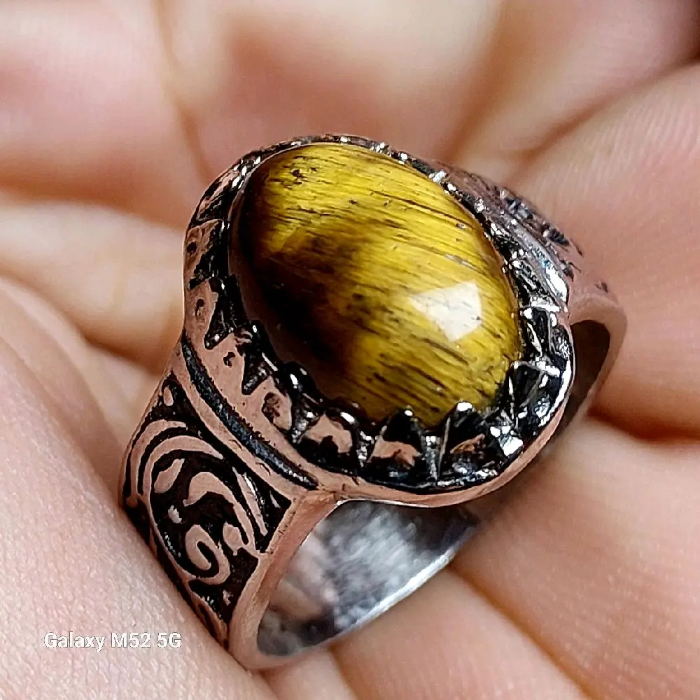 Cincin Batu Tiger Eye Natural Dim 14 mm Ring Cakar Irania Simple Elegan dengan Desain Unik dan Kualitas Terbaik