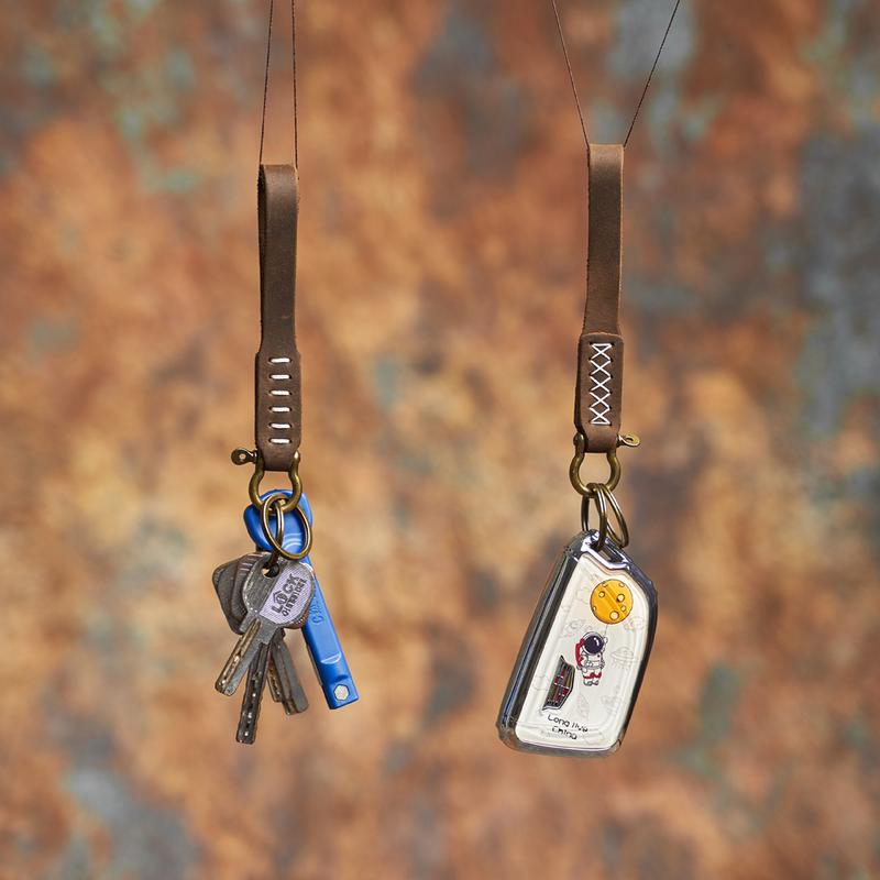 Product Introduction of Original Leather Key Brass Fob Creative Handmade Cowhide Horseshoe Buckle Hanging Button Gift Simple NASVA 11