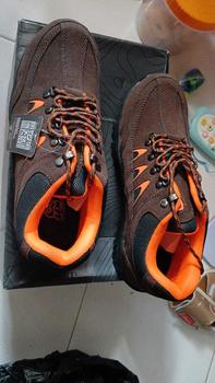 Product Review of sepatu safety pria ujung besi double suede cream tan brown boots karet sepatu Kerja Shoes Hitam Black from K**N 2