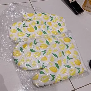 (Praktis) Sarung Tangan Oven Sarung Tangan Anti Panas Pelindung Tangan Memasak Kitchen Bahan Kain