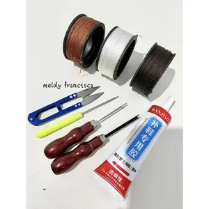 Paket Sol Sepatu isi 8 - 3 Benang + Jarum Sol + Tusukan + Penyayat + Gunting FREE LEM