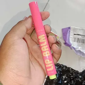 LABENKA | BPOM | Moist Glossy Lip Balm Melembabkan dengan Sodium Hyaluronate & Ethylhexyl Palmitate 2 g LBK-L18