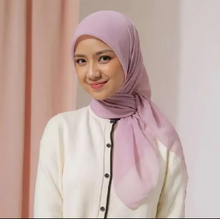 KERUDUNG SEGIEMPAT PARIS PREMIUM jilbab  warna coksu segi empat Voal Wanita Muslim jilbab  paris sekolah bisnis wisteria  hijab persegi ｈｉｔａｍ ｐｕｒｐｌｅ ｂｒｏｗｎ 3