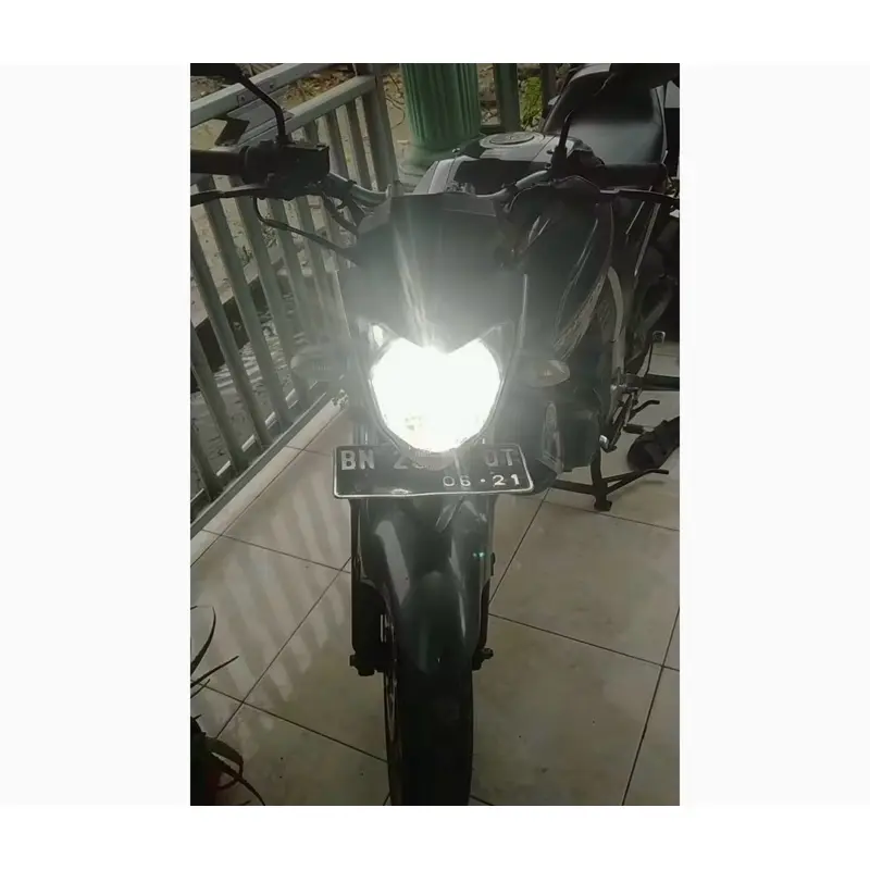 Bohlam/Lampu Depan H4 AC DC Led Putih - Kuning Untuk Vixion New Scoopy  byson  CB 150R old dll 2