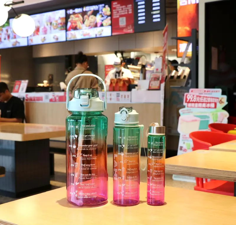 FoodGrade Botol Beranak 2 Liter + 1000ml + 500ml Botol Minum Viral 1 set BPA FREE Plastik Putih Sedotan Bottles Kitchenware 7