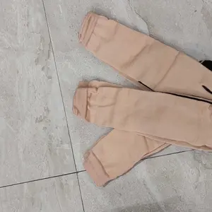 GAS - 3 Pasang Kaos Kaki Jempol Tebal & Premium Hitam | Kaos Kaki Muslimah Panjang Anti Selip untuk Umroh & Harian | Bahan Lembut Elastis & Nyaman | Aksesoris Fashion Wanita Terbaru | Hemat & Nyaman