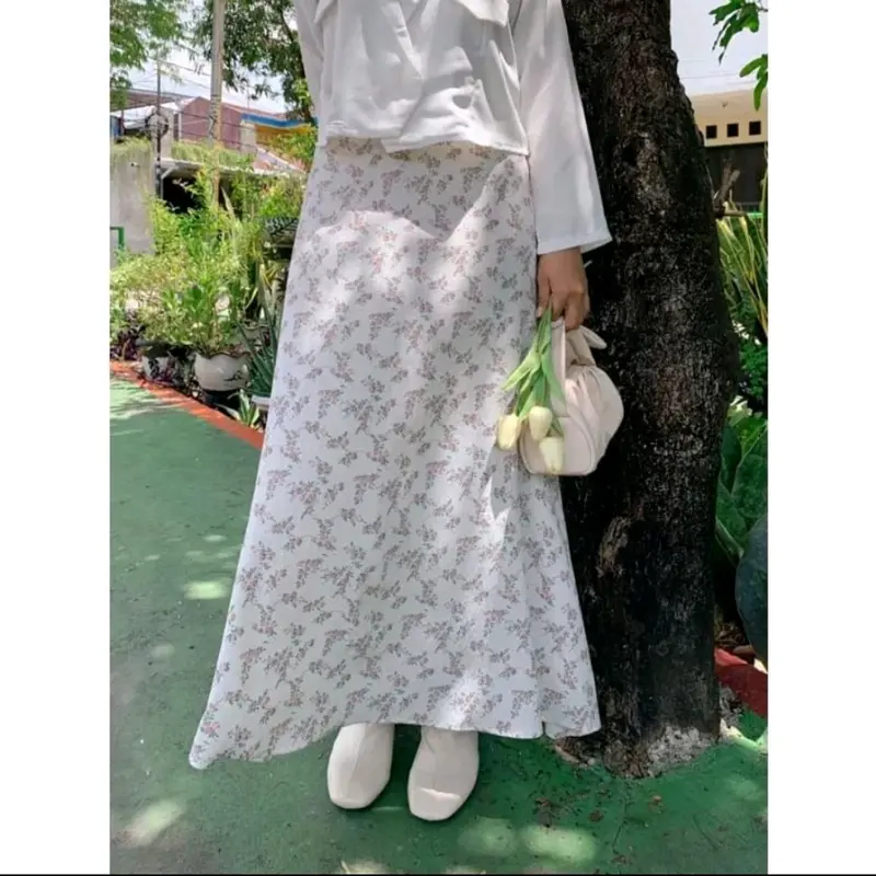 CH GAMAR A LINE SHAKILA SKRIT ,ROK FLORAL 0